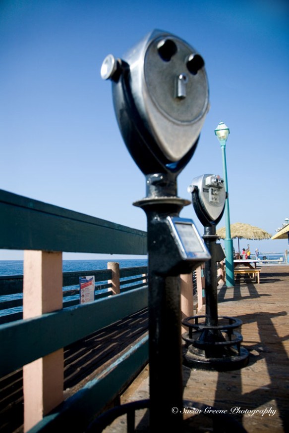 coin operated binoculars